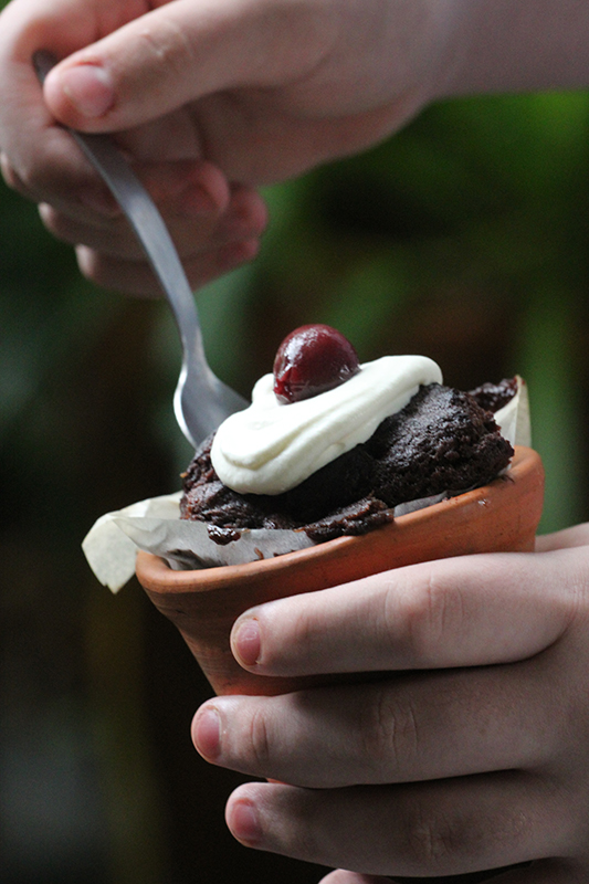 Black Forest Cake Braai Desserts Let s Braai Magazine The Gardener Black Forest Cake Braai Desserts Let s Braai Magazine The Gardener